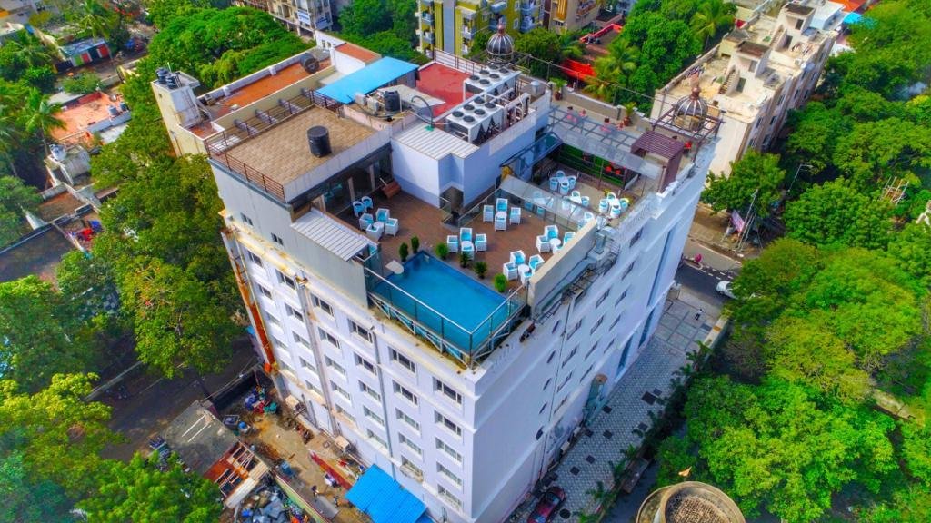 CreativPools completed swimming pool project in India
